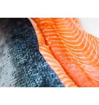 Filet De Saumon La Pièce De 1,3 Kg