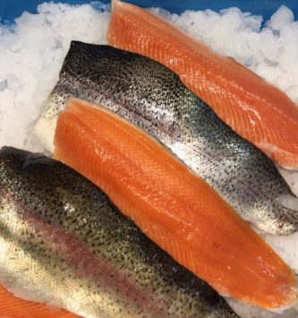 [caisse 3kg] Filets De Truite À Chair Rose Avec Peau 200/400gr