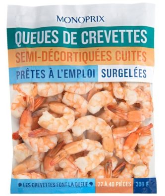 Queues de crevettes décortiquées et cuites
