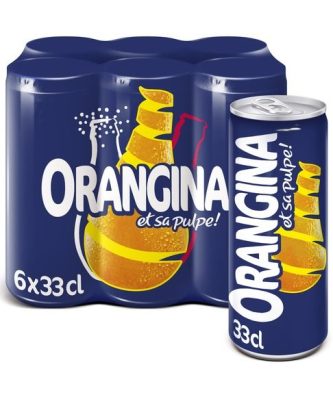 Boisson gazeuse à l'orange et sa pulpe