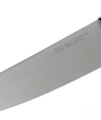 Kai Wasabi Noir santoku 16.5cm 6716S