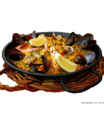 PAËLLA DE POISSONS ET FRUITS DE MER