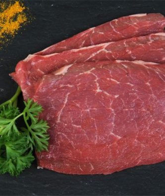 Pierrade de bœuf (rumsteack, rond de tranche grasse, poire, merlan)