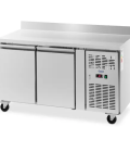 Table réfrigérée sur roulettes - 260 l - 2 Compartiments - 136 x 70 cm - Classe B - Dosseret - Inox - Royal Catering