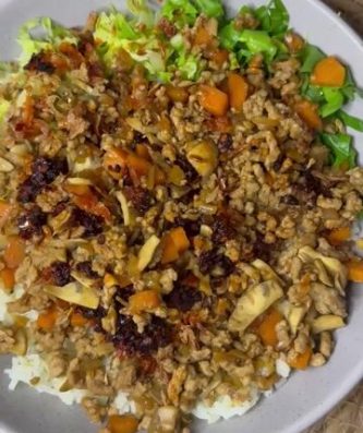 San Chow Bow Bowl 🍚 🥗