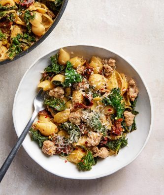 Sausage, Chilli and Kale Pasta