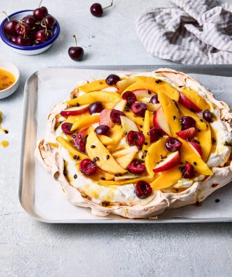 Summer Pavlova