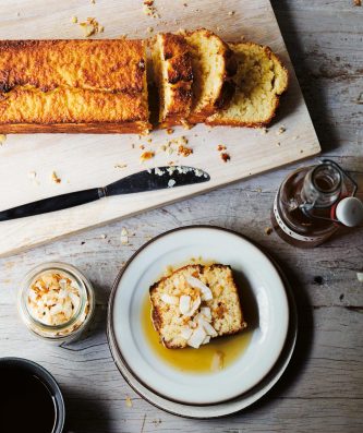 Whole Pineapple Cake (Gluten-Free)