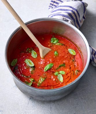 Simple Tomato Sauce