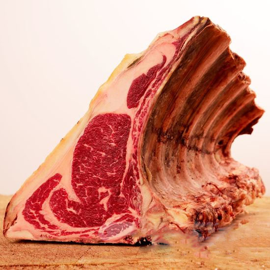 SALERS (CANTAL-AUVERGNE)