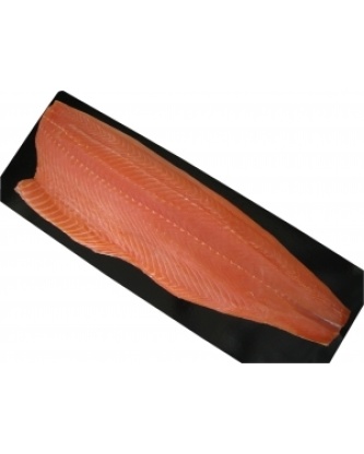 Saumon demi salé demi fumé au poivre en filet entier de 1,8 kg