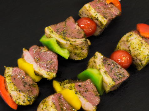 Barquette De 6 Brochettes De Canard Marinade Olive Provençale