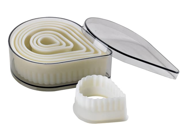 Emporte-pièce cannelé larme