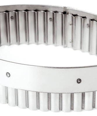 Découpoir ovale cannelé bateau inox 16 cm