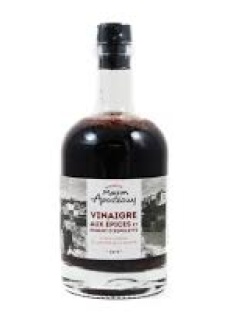 Vinegar with Spices & Espelette Pepper