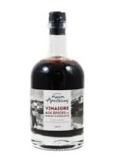 Vinegar with Spices & Espelette Pepper