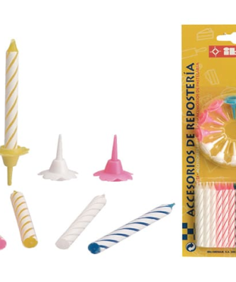 Bougies d'anniversaire avec bobèches