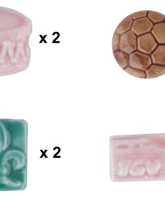 Fèves en émail de couleur