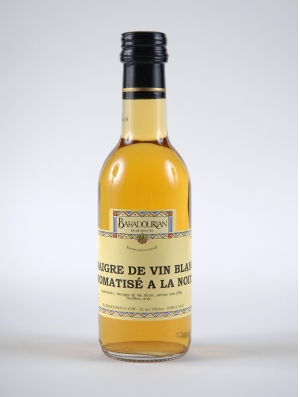 Vinaigre de Vin Blanc Aromatisé à la Noix