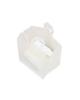 Sac cabas traiteur plastique avec renfort de fond 37 x 34 x 40 cm - par 20Grande contenance, haute résistance   Le sac cabas pour traiteur en plastique transparent givré haute densité de 70 microns d'épaisseur est un sac plastique alimentaire qui s'adapte à tous les produits et aliments grâce à son grand format de 37 cm de large, 40 cm de haut et 34 cm de soufflet.  Composé de polyéthylène haute densité, ce sac bretelles blanc est idéal pour transporter tous vos produits alimentaires du plus petit au plus volumineux. Les poignées bretelles de ce sac plastique cabas sont très résistantes et permettent de transporter des produits lourds sans risque de déchirure. Il est indéformable même rempli au maximum et conserve sa résistance mécanique grâce à la présence d'un fond carton.    Risque de déchirure très faible grâce à sa composition en polyéthylène haute densité  Protège les aliments de la pluie et de l'humidité de l'air ambiant  Adapté à tous les produits alimentaires avec son grand format  Agréé contact alimentaire direct    Pratiques et réutilisables   Ces sacs cabas pour traiteur haute densité sont utilisés par de nombreux professionnels pour leur praticité et leur excellent rapport qualité / prix. En effet, ces sacs plastique alimentaires de grande capacité sont très résistants et permettent de transporter en toute sécurité vos aliments. La solidité du sac cabas traiteur translucide haute densité rend ce sac réutilisable, ce qui diminue l'impact négatif de ces sacs plastique sur l'environnement.  Les sacs bretelles blancs en plastique sont aptes au contact alimentaire direct, vous pouvez donc y déposer vos aliments même si ceux-ci ne disposent pas d'emballage et sont en contact direct avec le sac cabas traiteur.    Caractéristiques :    Épaisseur : 70 microns Largeur :  37 cm Soufflet :  17 + 17cm soit 34 cm Hauteur : 40 cm Matière : polyéthylène haute densité (PEHD) Conditionnement : 20 sacs cabas traiteurGrande contenance, haute résistance   Le sac cabas pour traiteur en plastique transparent givré haute densité de 70 microns d'épaisseur est un sac plastique alimentaire qui s'adapte à tous les produits et aliments grâce à son grand format de 37 cm de large, 40 cm de haut et 34 cm de soufflet.  Composé de polyéthylène haute densité, ce sac bretelles blanc est idéal pour transporter tous vos produits alimentaires du plus petit au plus volumineux. Les poignées bretelles de ce sac plastique cabas sont très résistantes et permettent de transporter des produits lourds sans risque de déchirure. Il est indéformable même rempli au maximum et conserve sa résistance mécanique grâce à la présence d'un fond carton.    Risque de déchirure très faible grâce à sa composition en polyéthylène haute densité  Protège les aliments de la pluie et de l'humidité de l'air ambiant  Adapté à tous les produits alimentaires avec son grand format  Agréé contact alimentaire direct    Pratiques et réutilisables   Ces sacs cabas pour traiteur haute densité sont utilisés par de nombreux professionnels pour leur praticité et leur excellent rapport qualité / prix. En effet, ces sacs plastique alimentaires de grande capacité sont très résistants et permettent de transporter en toute sécurité vos aliments. La solidité du sac cabas traiteur translucide haute densité rend ce sac réutilisable, ce qui diminue l'impact négatif de ces sacs plastique sur l'environnement.  Les sacs bretelles blancs en plastique sont aptes au contact alimentaire direct, vous pouvez donc y déposer vos aliments même si ceux-ci ne disposent pas d'emballage et sont en contact direct avec le sac cabas traiteur.    Caractéristiques :    Épaisseur : 70 microns Largeur :  37 cm Soufflet :  17 + 17cm soit 34 cm Hauteur : 40 cm Matière : polyéthylène haute densité (PEHD) Conditionnement : 20 sacs cabas traiteur