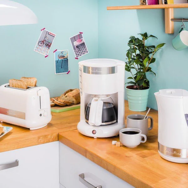 bouilloire électrique de 1,7L sans fil avec base 360° 2400W blanc Moulinex