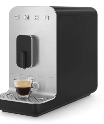 Machine à café avec broyeur 19 bars BCC01BLMEU noir mat Smeg
