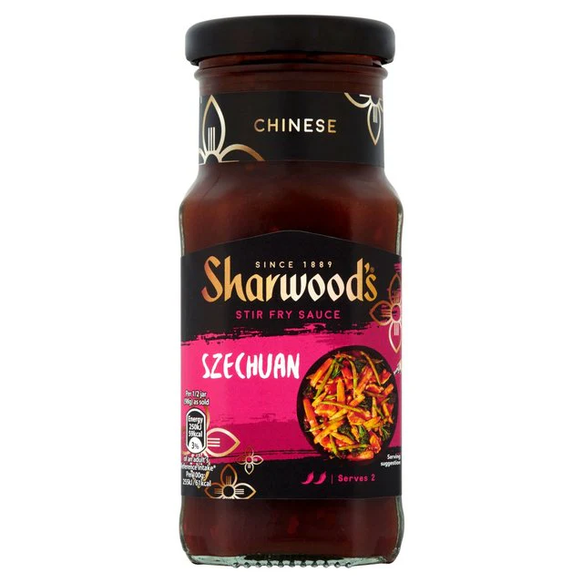 Sharwood's Spicy Tomato & Szechuan Stir Fry Sauce 195g