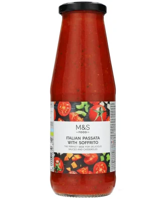 M&S Italian Passata with Soffritto 690g