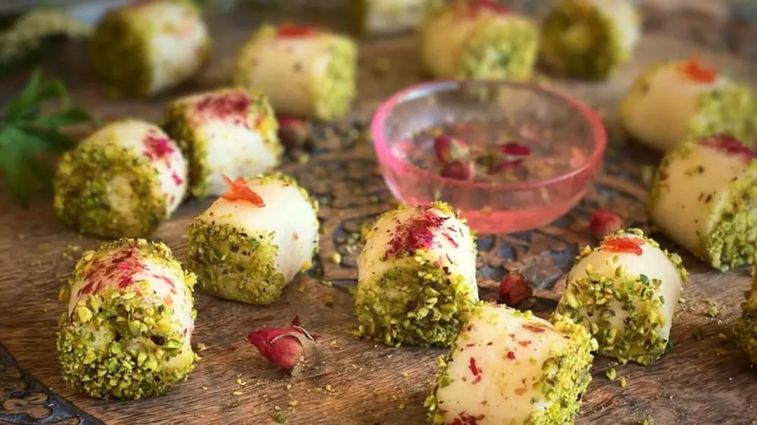 Syrian Sweet Cheese Rolls (Halawet El-Jeben)