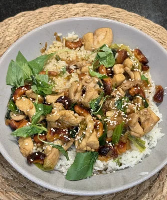 Chicken Cashew Nut Stir Fry 🥜