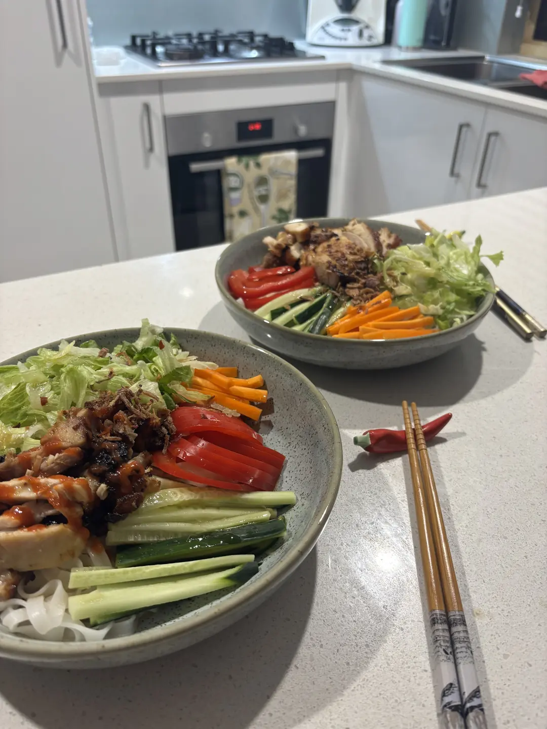 Lemongrass Chicken Noodle Bowl 🥢🌶️