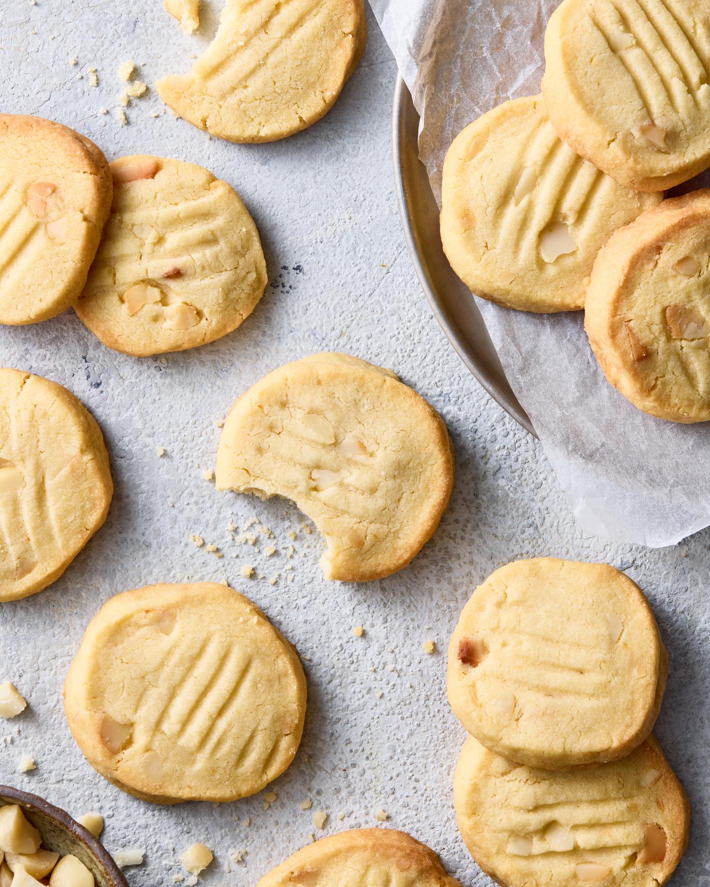 Macadamia Shortbread