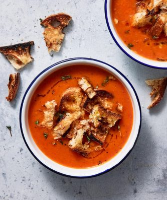 Roasted Tomato Soup with Garlic Toast